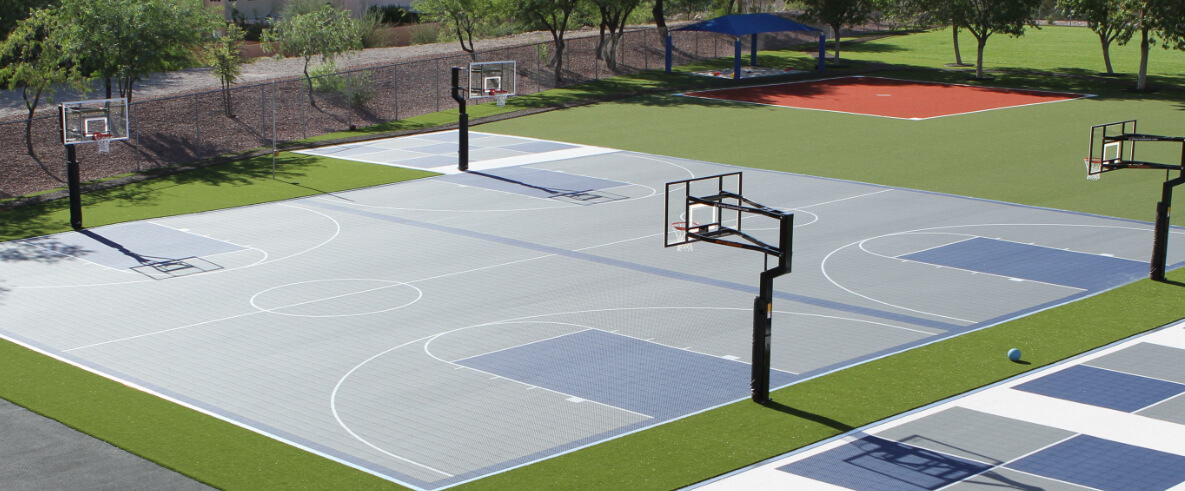 Basketball Courts / Courts & Greens