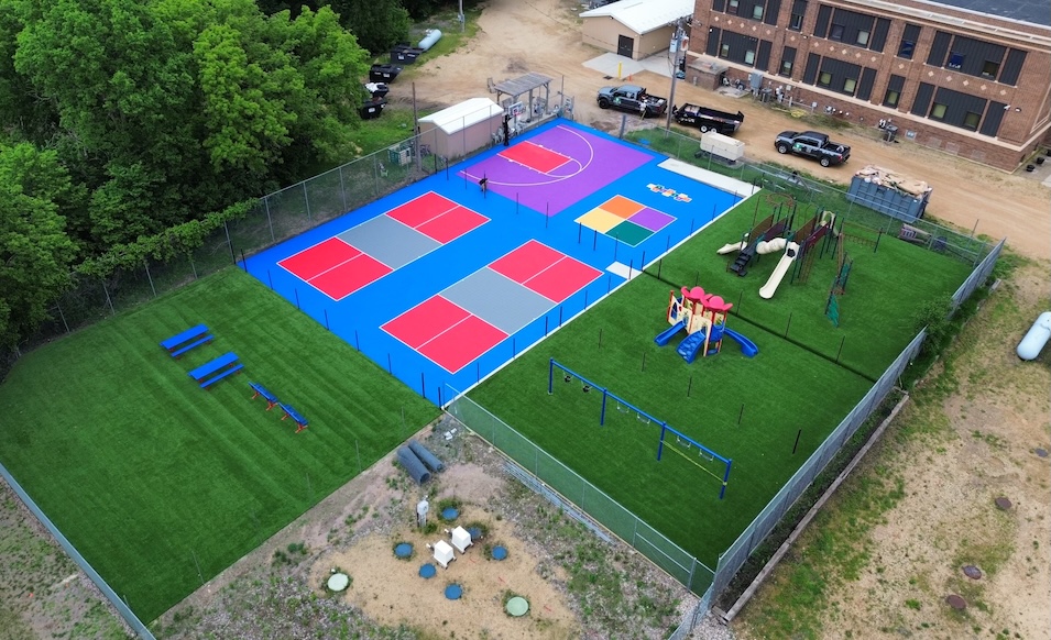 commercial game court