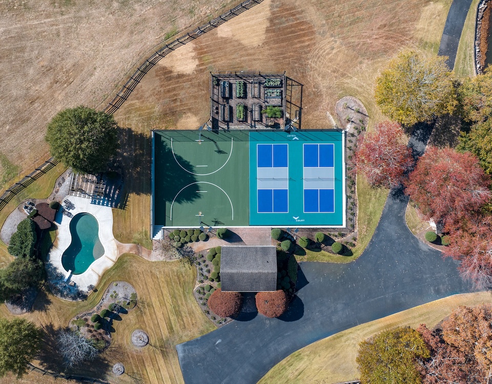 versacourt outdoor pickleball courts
